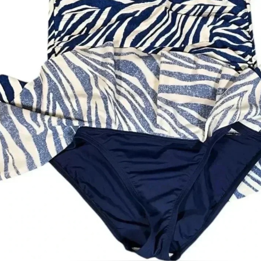 Chaps Skirted Pin Up One Piece Swimsuit Size 16 XL Zebra Print Blue White - Picture 11 of 16